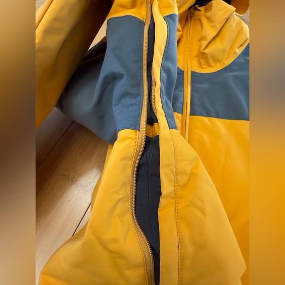 Dakine Ski Snowboard Jacket Mens - Picture 3 of 5